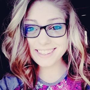 Meet your Posher, Jennifer l